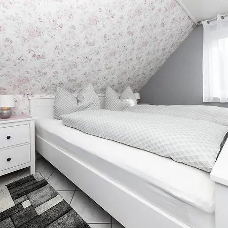 Ferienwohnung Im Huus Bi'd Flinten דירה *