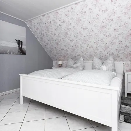 דירה Ferienwohnung Im Huus Bi'd Flinten