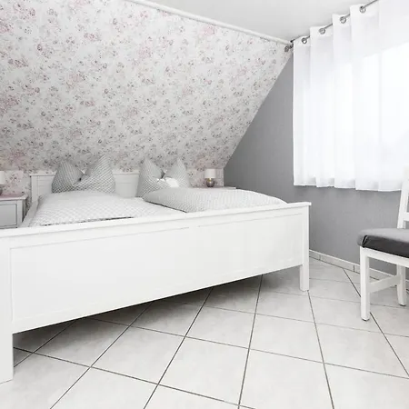 Ferienwohnung Im Huus Bi'd Flinten אסנס