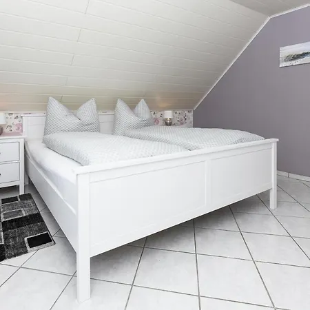 דירה Ferienwohnung Im Huus Bi'd Flinten