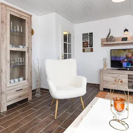 Ferienwohnung Im Huus Bi'd Flinten אסנס