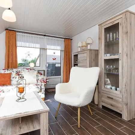 Ferienwohnung Im Huus Bi'd Flinten אסנס